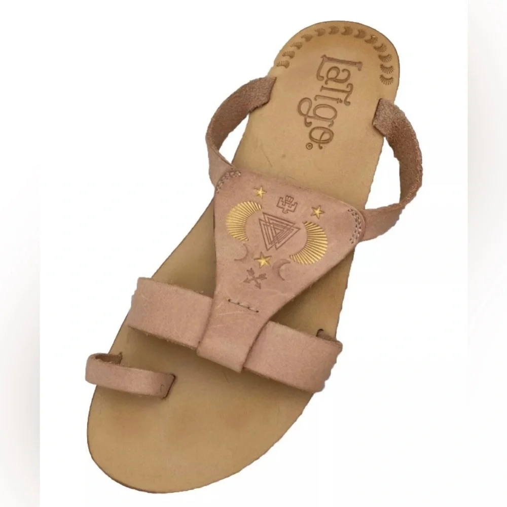 Latigo Embroidered Beige Leather Women’s Toe Loop Flat Sandals Thong Size 7.5 - Picture 2 of 7